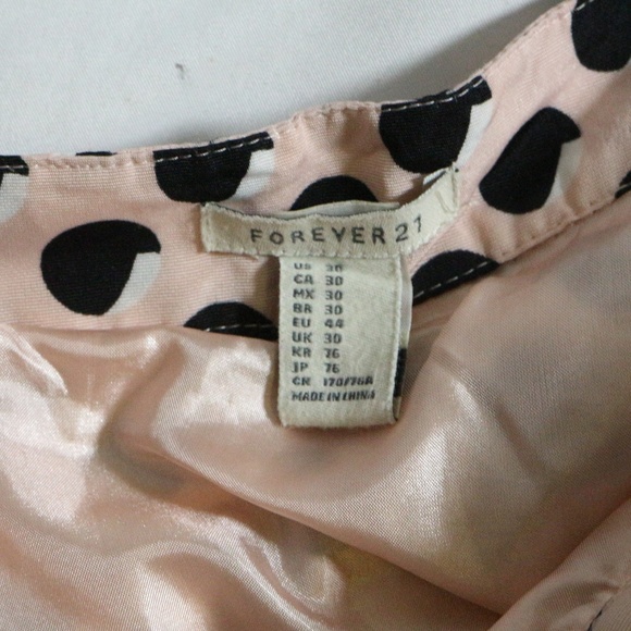 FOREVER 21 Pale Pink Pleated A-Line Mini Skirt Waist 30 inches - Picture 5 of 8